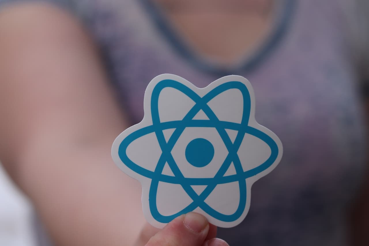 Blog Artikel Bild - Die Vorteile von React.js